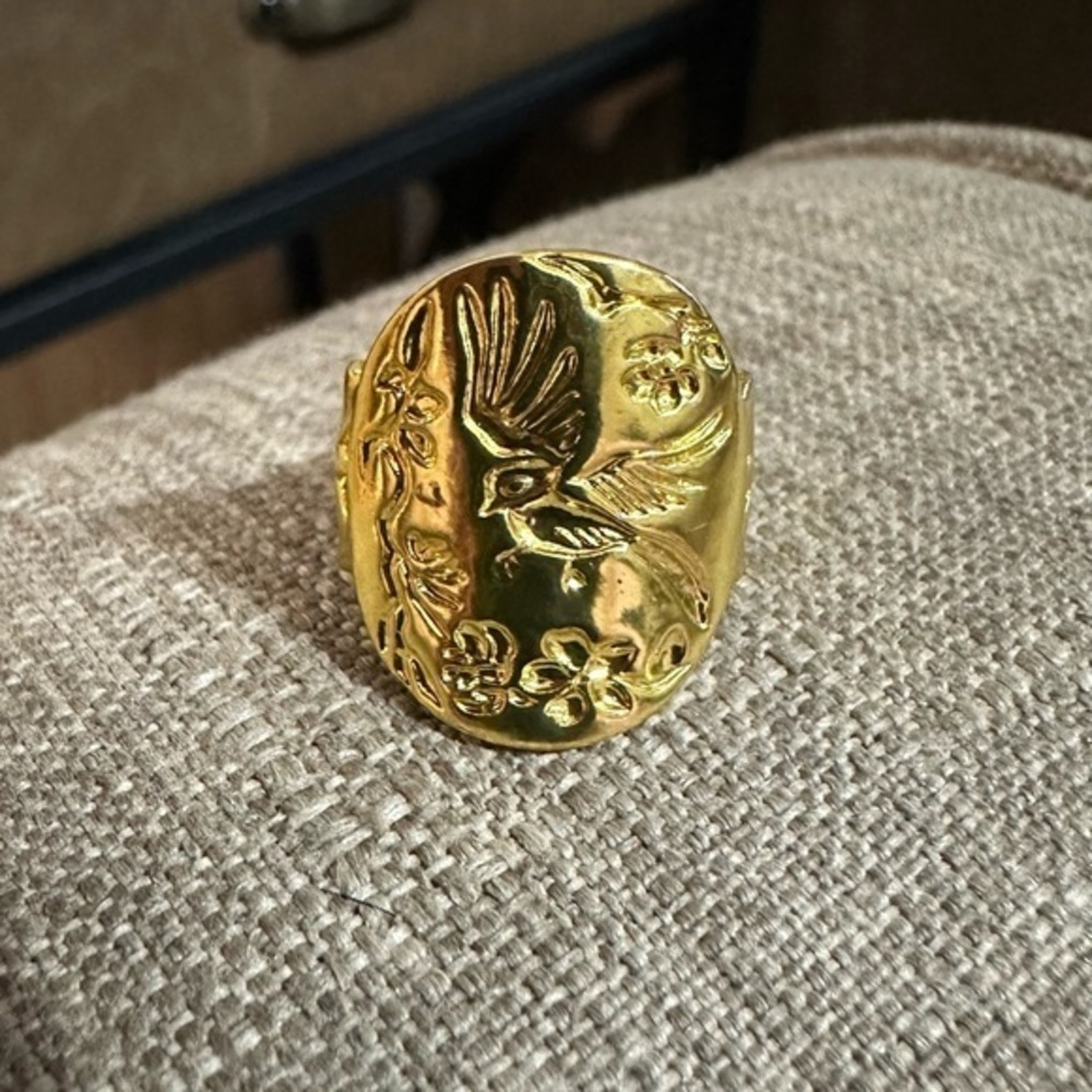 Victorian Trading Art Nouveau Eye On the Sparrow Ring